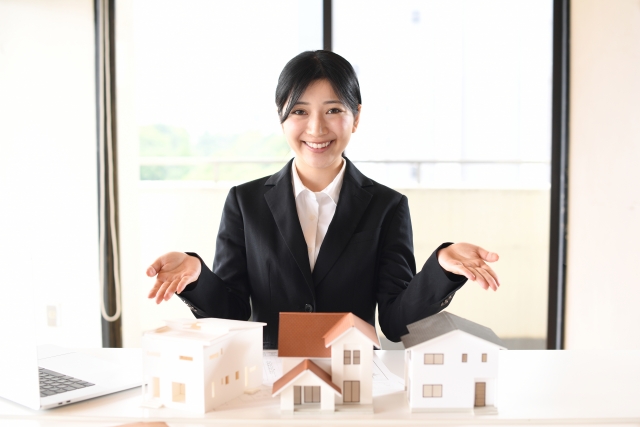 不動産の価格はこう決まる！査定の仕組みとチェックポイント